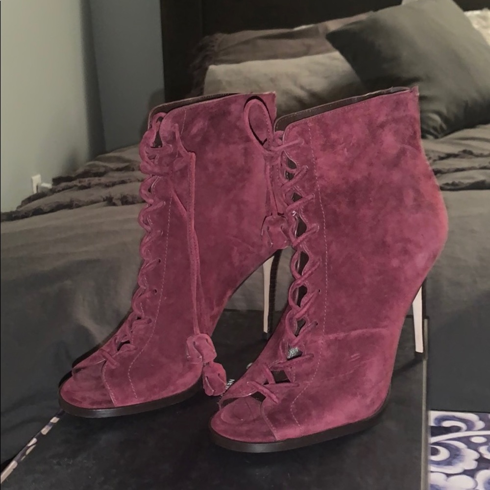 Coach Heels - Picture 1 of 5